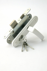 ЗВ4-3.05 Замок врезной Зенит (белый)